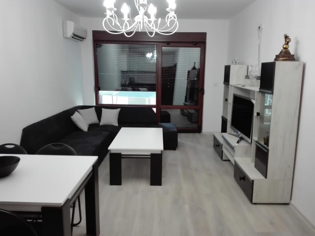 Апартамент Дарко Pomorie Exterior foto